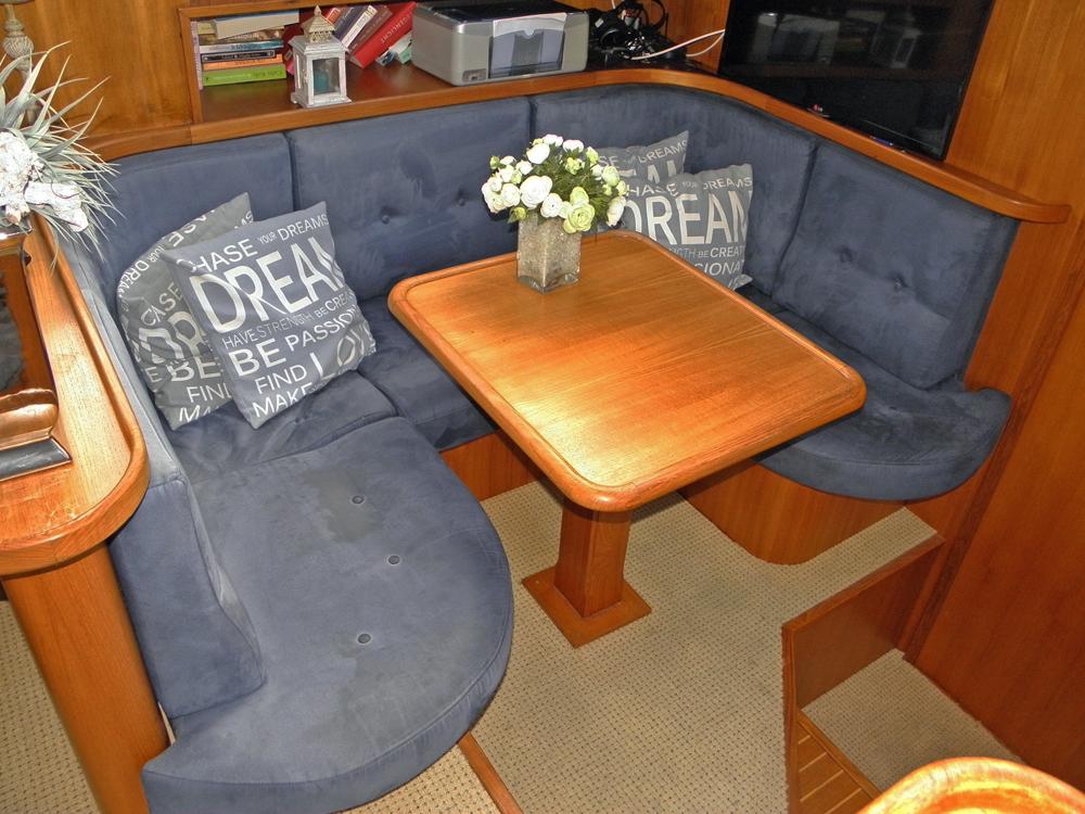 Vorschiff, Innenausstattung